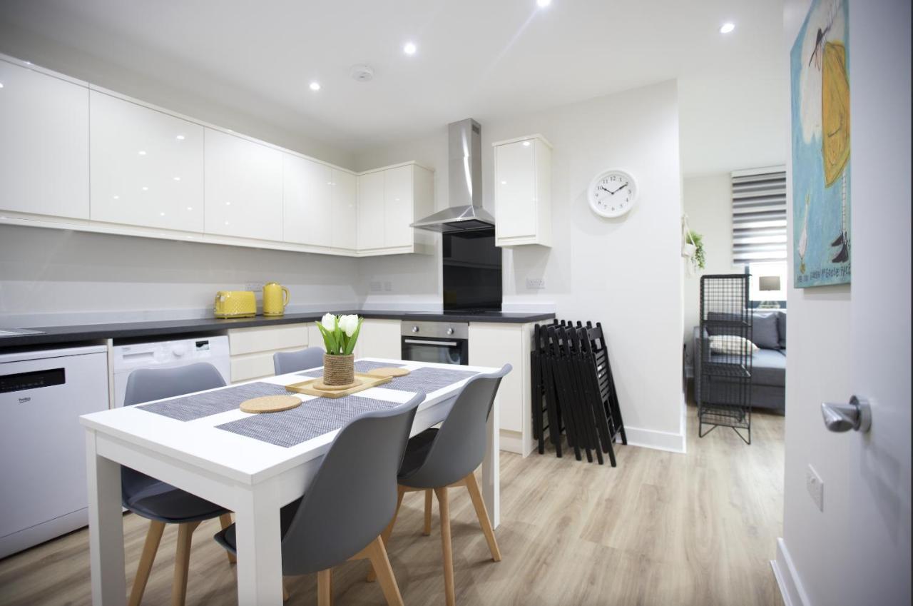 Lovely Apartment In Aldgate East 5 London Bagian luar foto